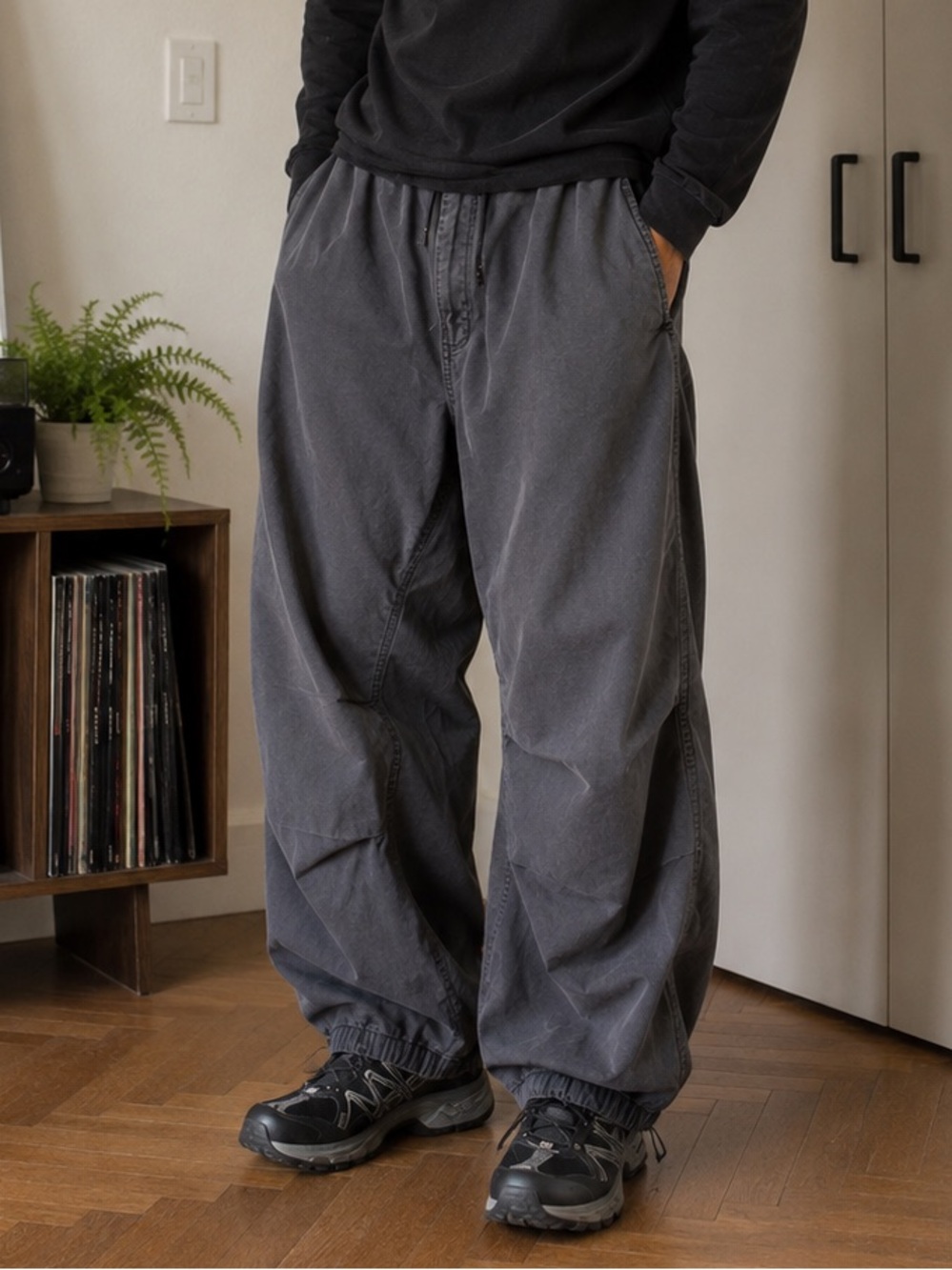 BDG Flight Pant Parachute Cargo Pants Washed Black W30 Streetwear Oversized